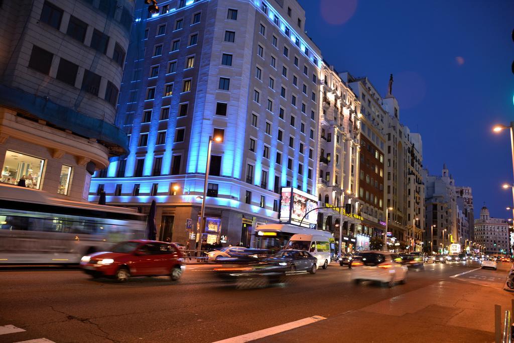 Hospedaje Romero Gran Via Madrid Bagian luar foto